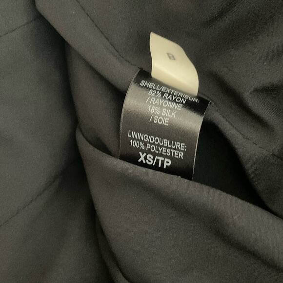 Tahari Black Crushed Silk Velvet Romantic Luxury Fitted Blazer Jacket sz xs - Picture 10 of 10